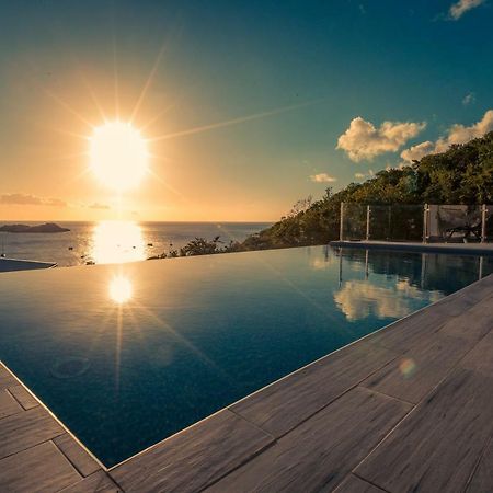 Sunset Palm - Superbe Villa Créole avec piscine face au coucher de soleil Bouillante Exterior foto